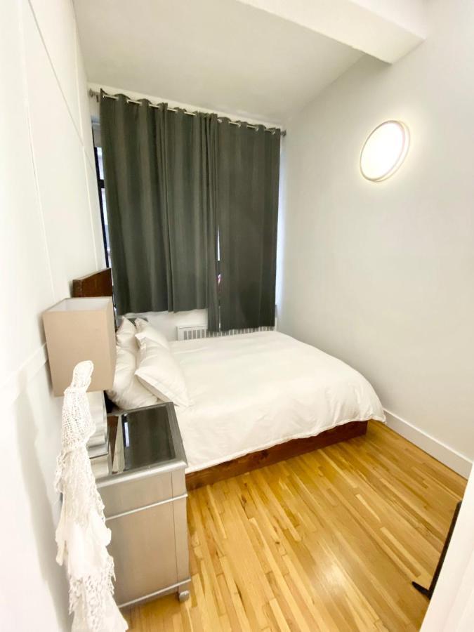 Luxury Apartments Next To Times Square ニューヨーク エクステリア 写真