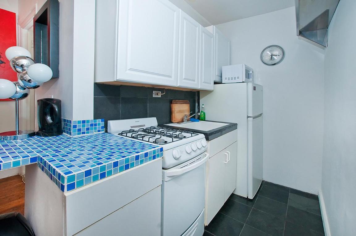 Luxury Apartments Next To Times Square ニューヨーク エクステリア 写真