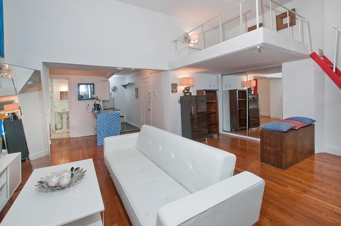 Luxury Apartments Next To Times Square ニューヨーク エクステリア 写真