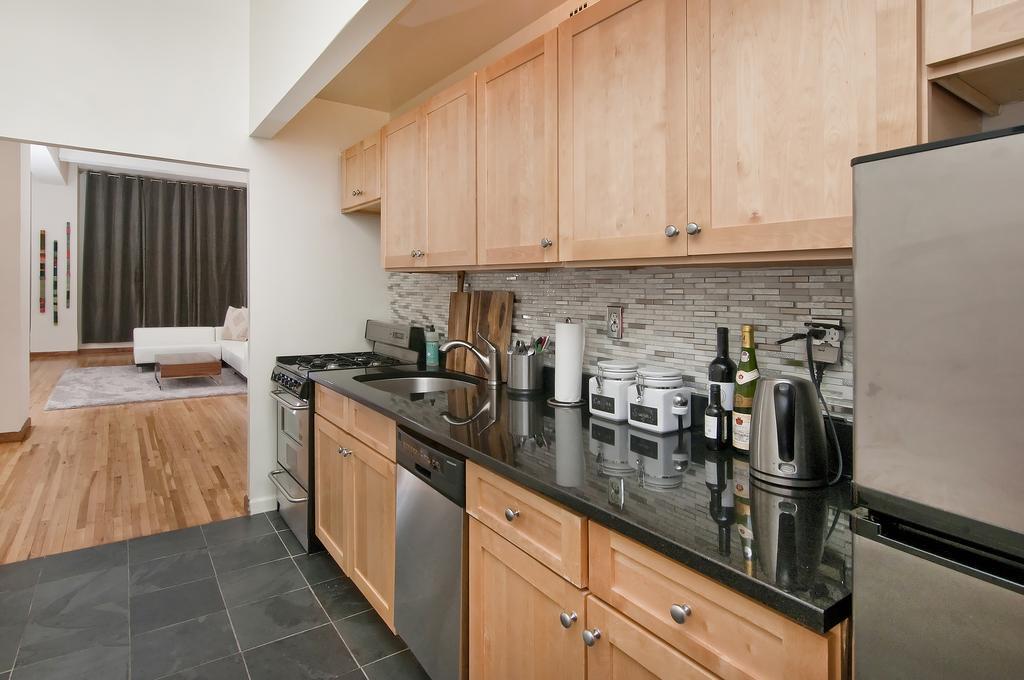 Luxury Apartments Next To Times Square ニューヨーク 部屋 写真